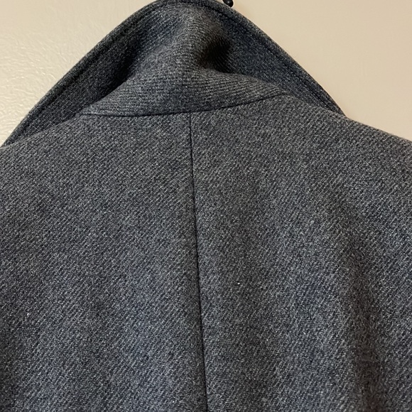 & OTHER STORIES Double Breasted Bouclé Coat - Picture 7 of 11